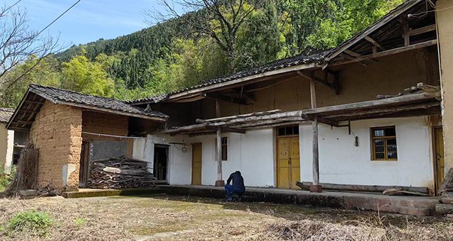 集團董事長肖厚忠一行赴廣元市昭化區(qū)落實項目推進工作